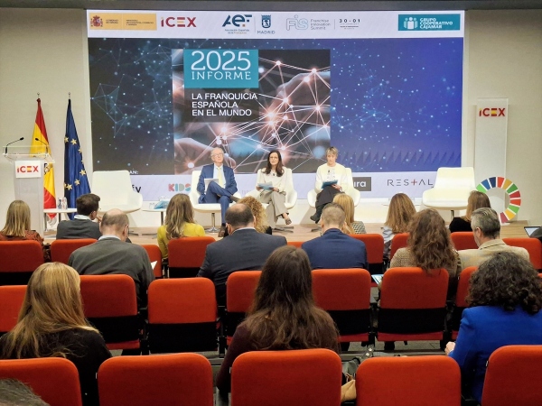 Informe “La Franquicia Española en el Mundo 2025”, elaborado por la Asociación Española de la Franquicia (AEF),  con la colaboración de ICEX y de Grupo Cooperativo Cajamar